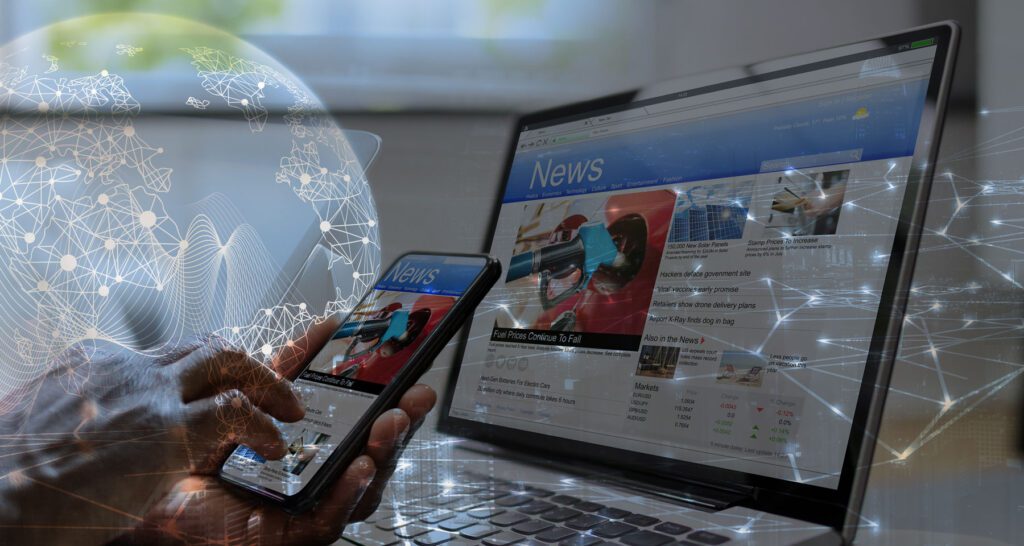 Generált kép, amin egy monitor és egy mobiltelefon látható, amiken különböző hírek olvashatók. Az egészet egy MI háló szövi át.